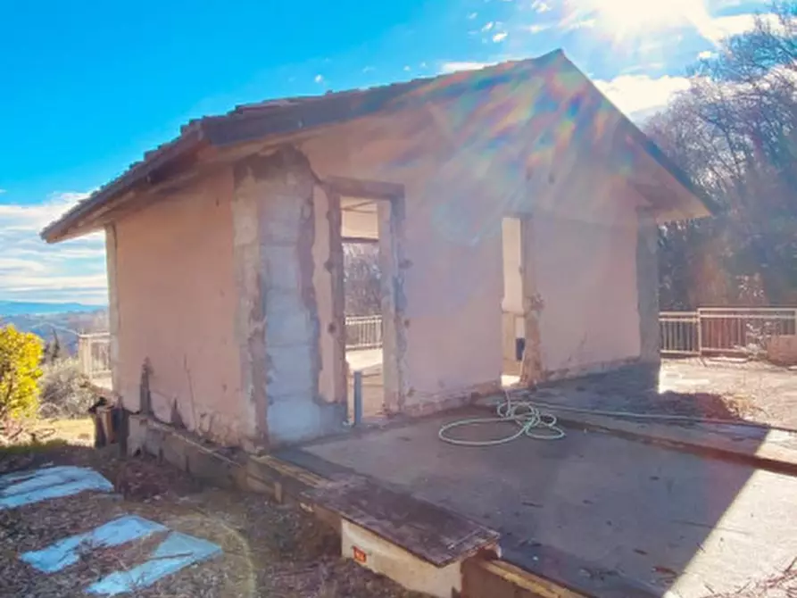 Immagine 10 di Villa in vendita  a Salò