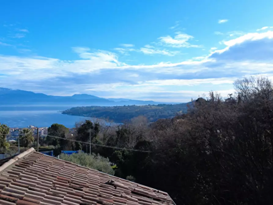 Immagine 16 di Villa in vendita  a Salò