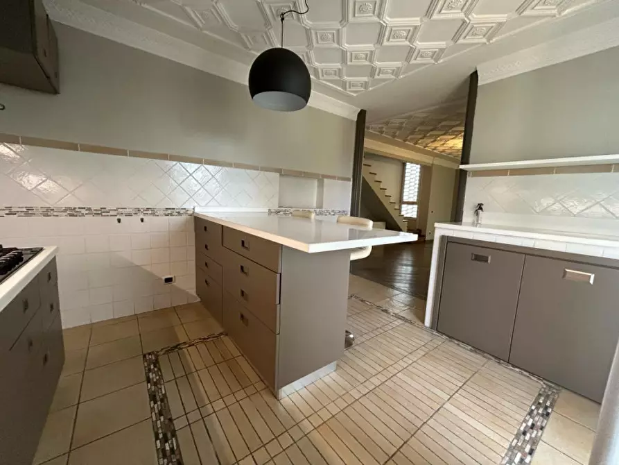 Immagine 13 di Appartamento in vendita  in Via Mantova a Parma