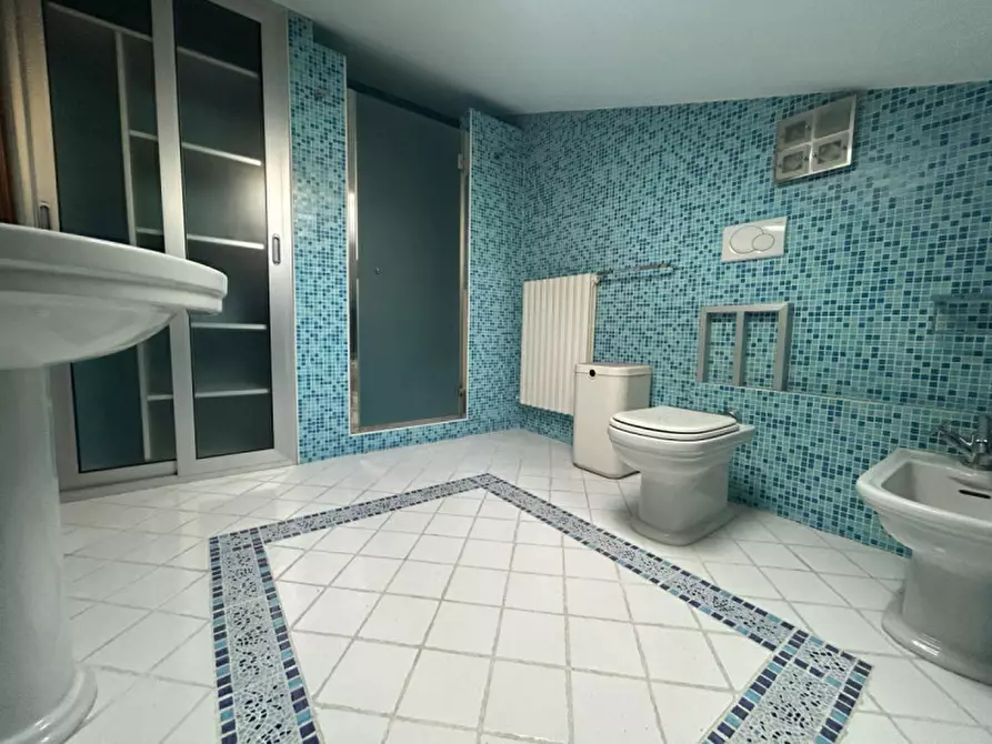 Immagine 22 di Appartamento in vendita  in Via Mantova a Parma