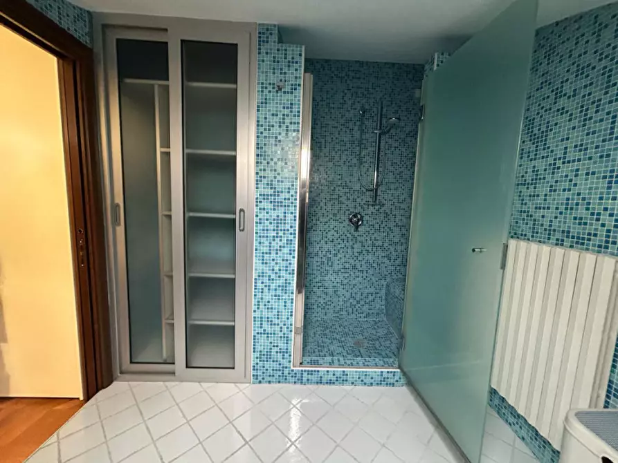 Immagine 24 di Appartamento in vendita  in Via Mantova a Parma