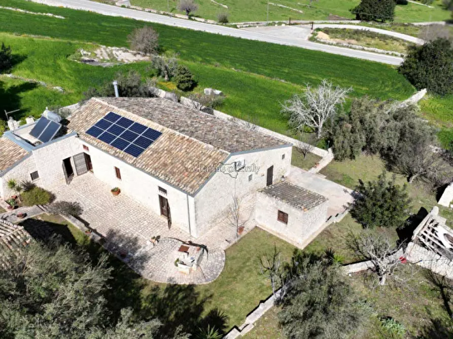 Immagine 8 di Casa indipendente in vendita  in via modica noto a Modica