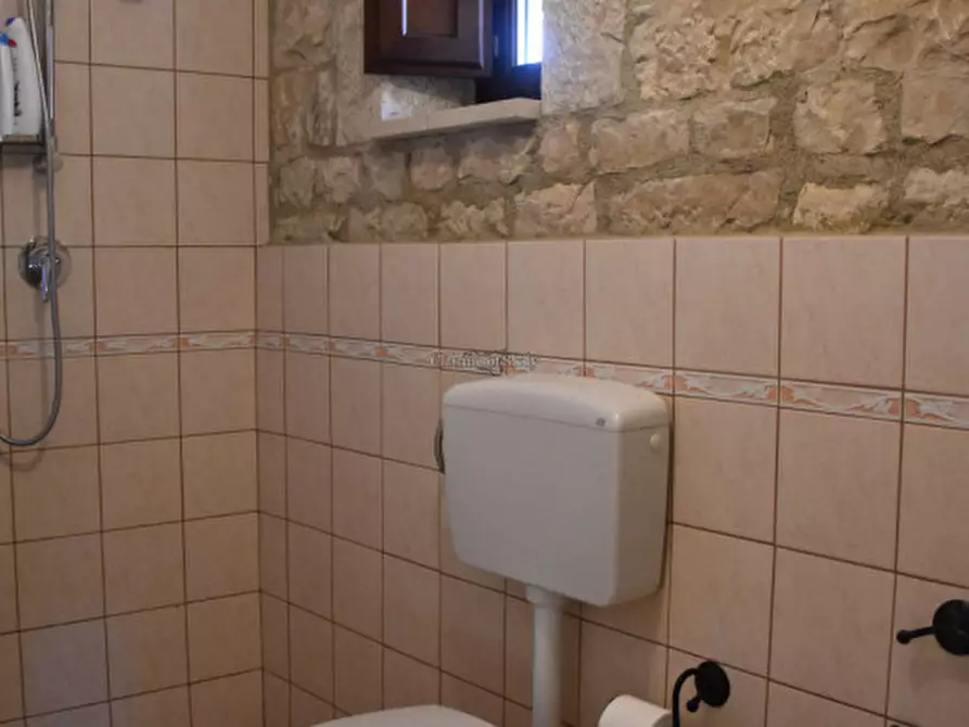 Immagine 34 di Casa indipendente in vendita  in via modica noto a Modica