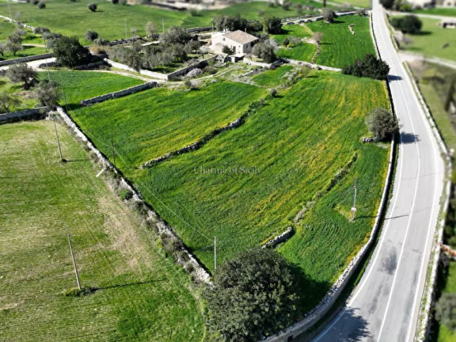 Immagine 53 di Casa indipendente in vendita  in via modica noto a Modica