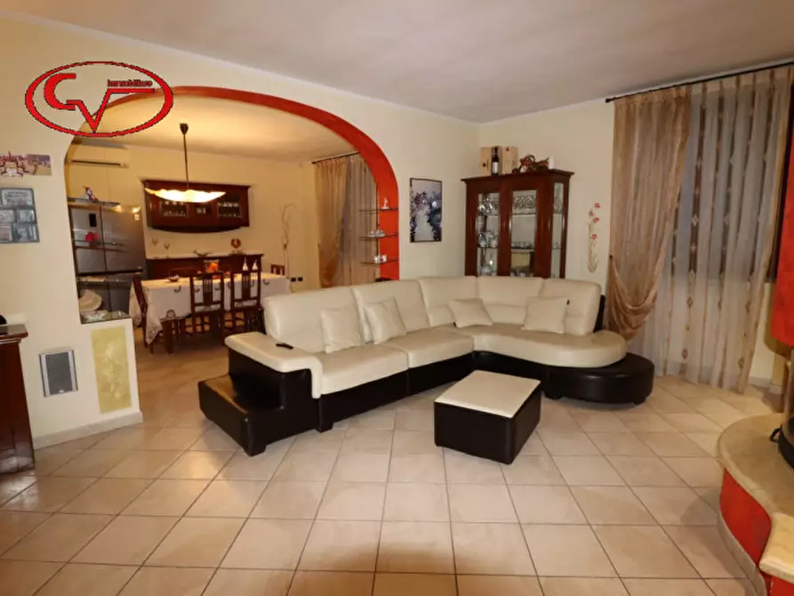Immagine 1 di Appartamento in vendita  in Via dell'Olmo a Cavriglia