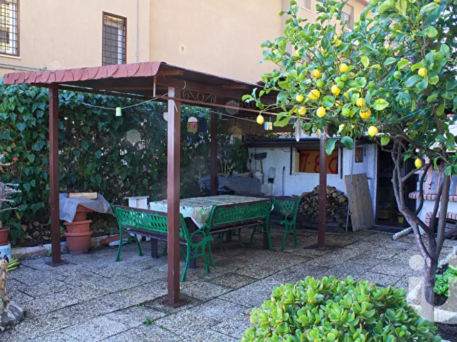 Immagine 5 di Villa in vendita  in Via Belvedere a Santa Marinella