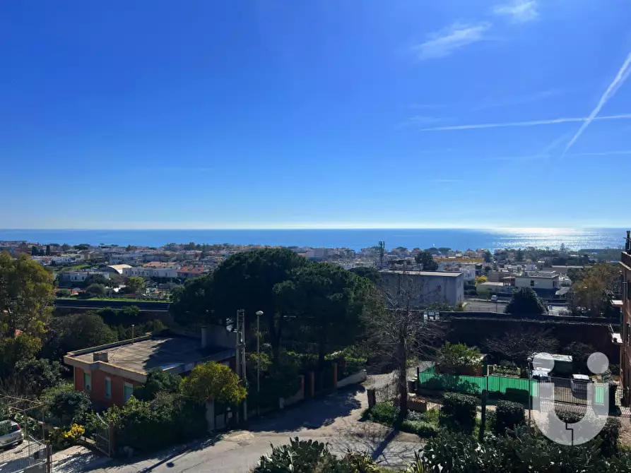 Immagine 17 di Villa in vendita  in Via Belvedere a Santa Marinella