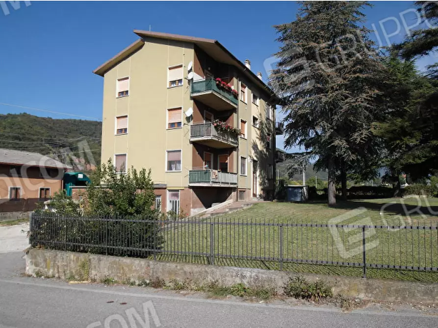 Immagine 1 di Appartamento in vendita  in VIA BARBARANI 5 a Tregnago