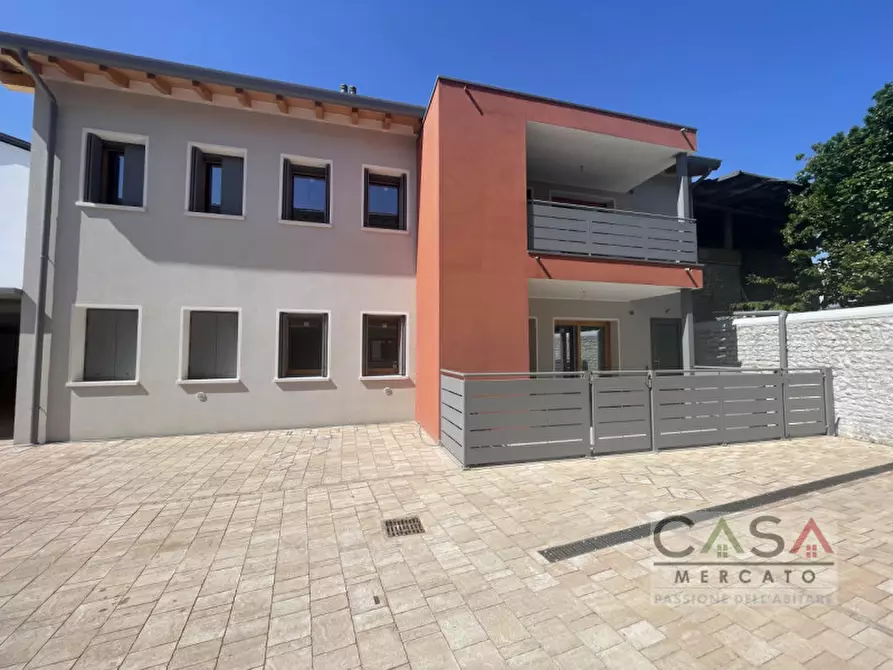 Immagine 1 di Appartamento in vendita  in via cervel a Cordenons