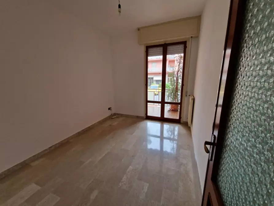 Immagine 1 di Appartamento in vendita  a Albenga