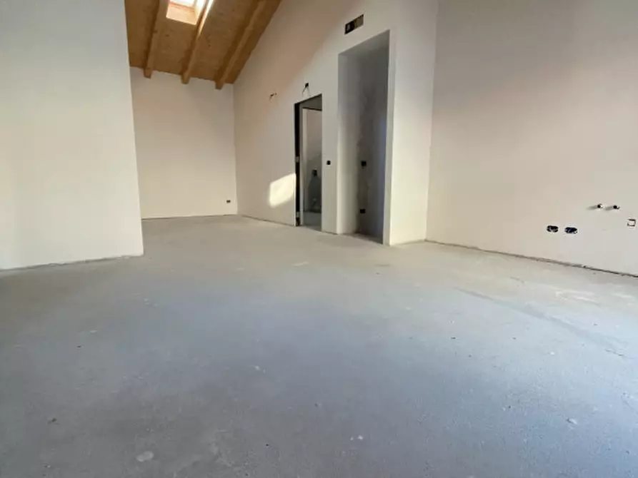 Immagine 2 di Appartamento in vendita  in via cervel a Cordenons