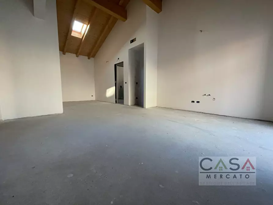 Immagine 3 di Appartamento in vendita  in via cervel a Cordenons