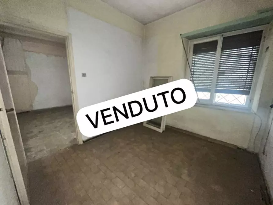 Immagine 1 di Appartamento in vendita  in Via f s nitti a Roma