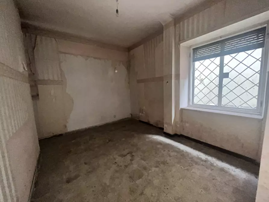 Immagine 4 di Appartamento in vendita  in Via f s nitti a Roma