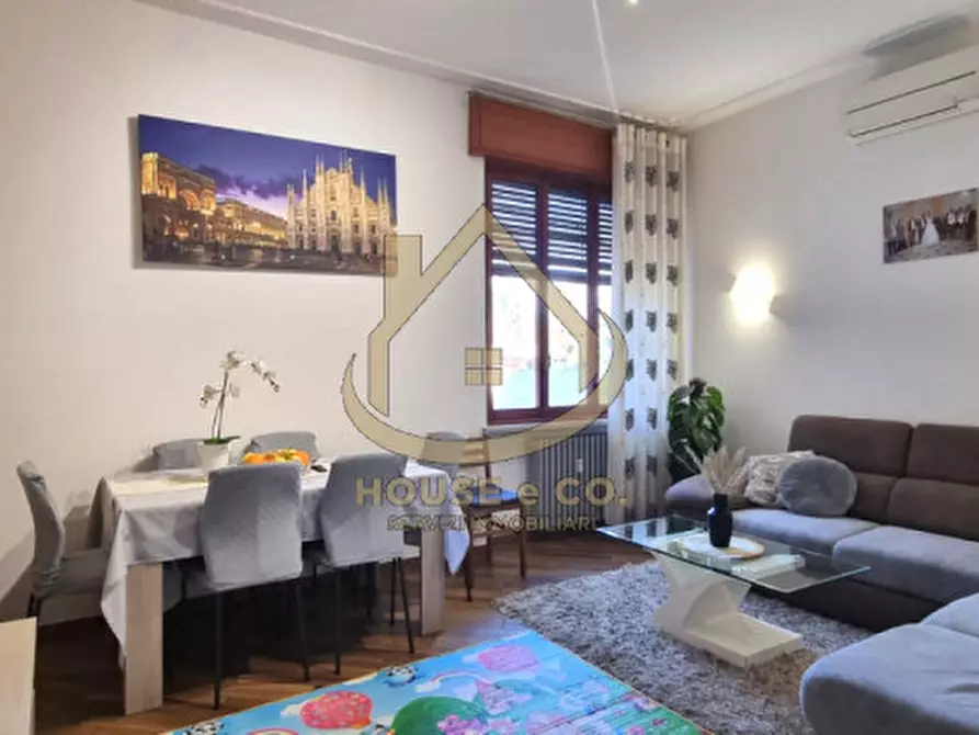 Immagine 1 di Appartamento in vendita  in Corso Argentina a Vigevano