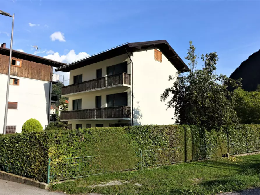 Immagine 12 di Casa indipendente in vendita  in Via Belluno 3 a Forni Avoltri