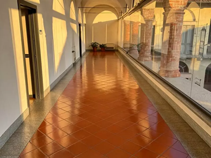 Immagine 4 di Ufficio in affitto  in via vittorio emanuele a Alba