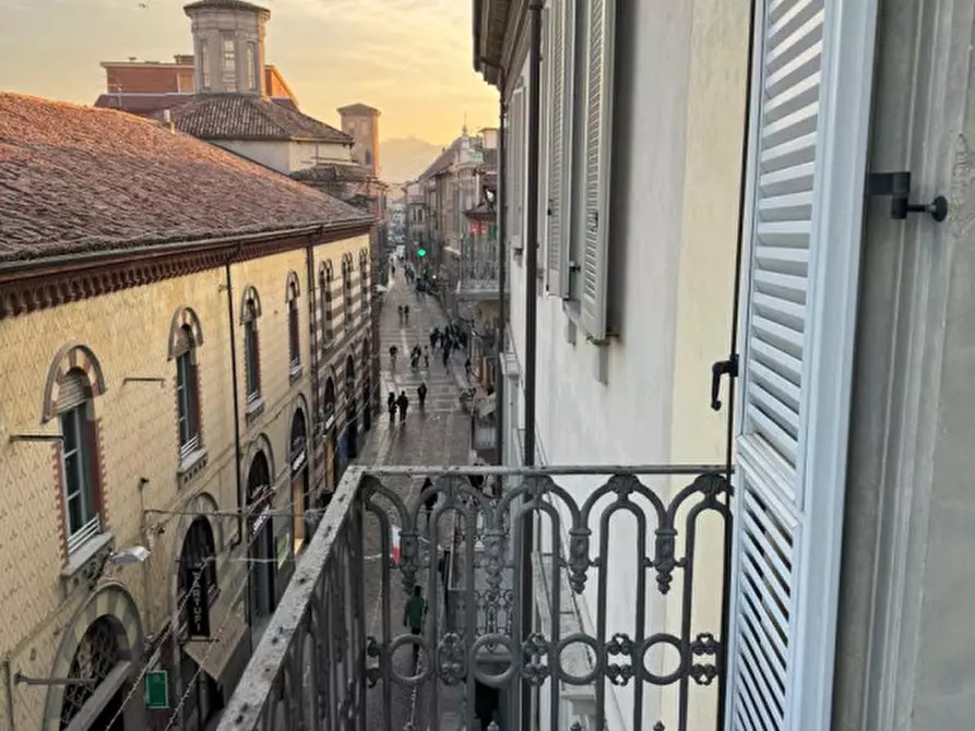 Immagine 8 di Ufficio in affitto  in via vittorio emanuele a Alba