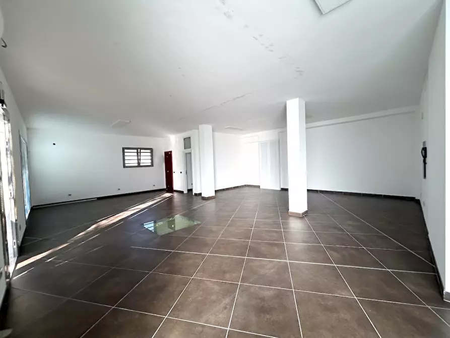 Immagine 4 di Ufficio in affitto  in VIA FRATELLI BANDIERA a Savignano Sul Rubicone