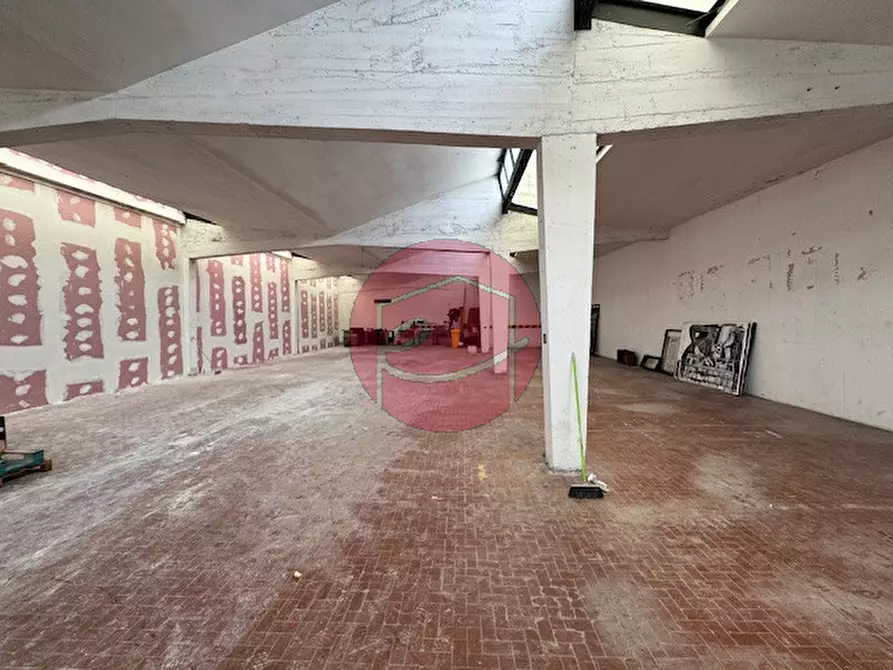 Immagine 2 di Capannone industriale in vendita  a San Mauro Pascoli