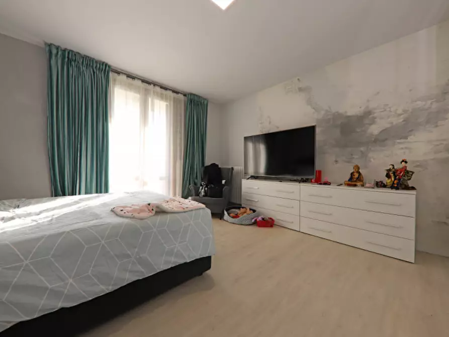 Immagine 10 di Appartamento in vendita  in Via Giovanni Pierluigi da Palestrina 10 a Besana In Brianza