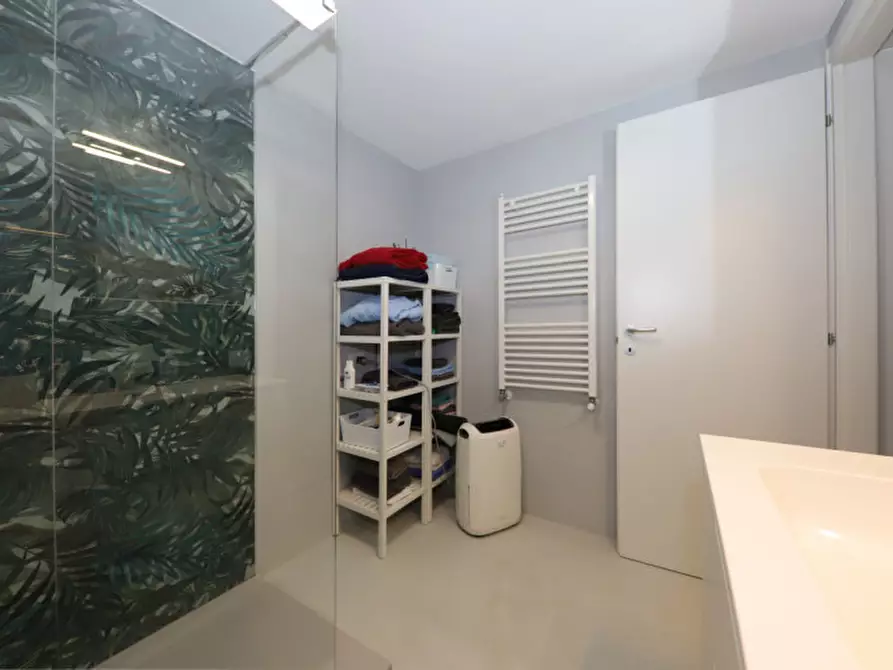 Immagine 29 di Appartamento in vendita  in Via Giovanni Pierluigi da Palestrina 10 a Besana In Brianza