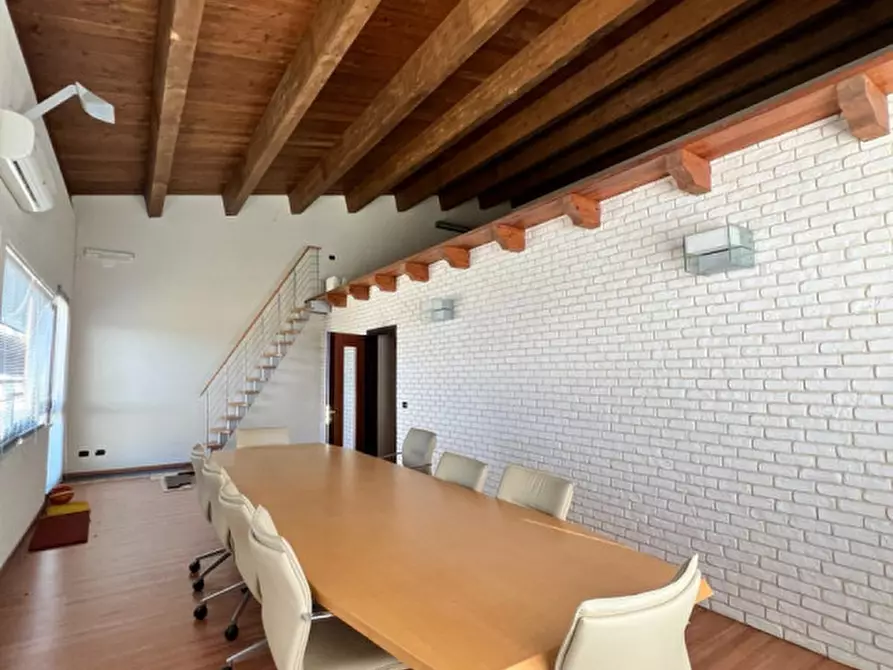 Immagine 5 di Capannone industriale in vendita  in STRADA VICINALE PREDDA NIEDDA 31 a Sassari