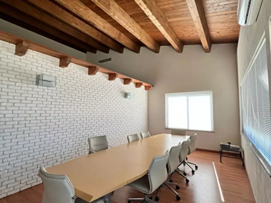 Immagine 6 di Capannone industriale in vendita  in STRADA VICINALE PREDDA NIEDDA 31 a Sassari