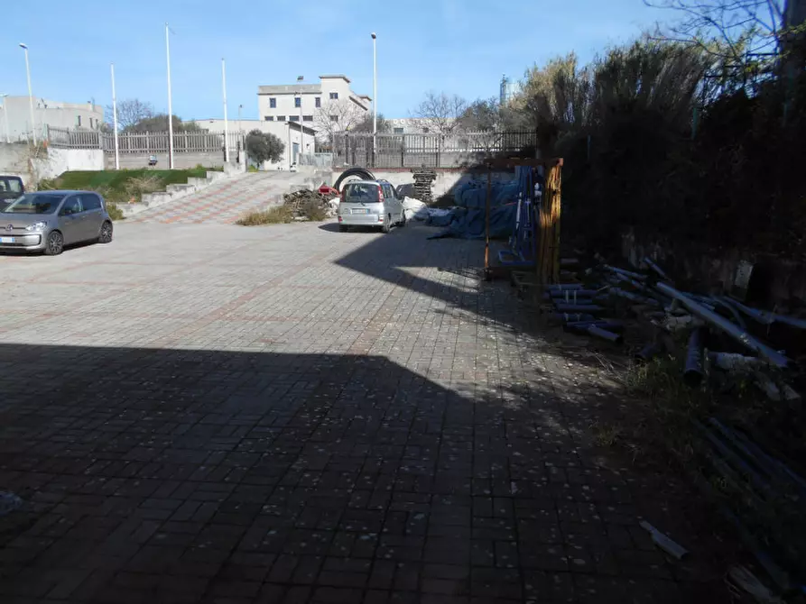 Immagine 16 di Capannone industriale in vendita  in STRADA VICINALE PREDDA NIEDDA 31 a Sassari