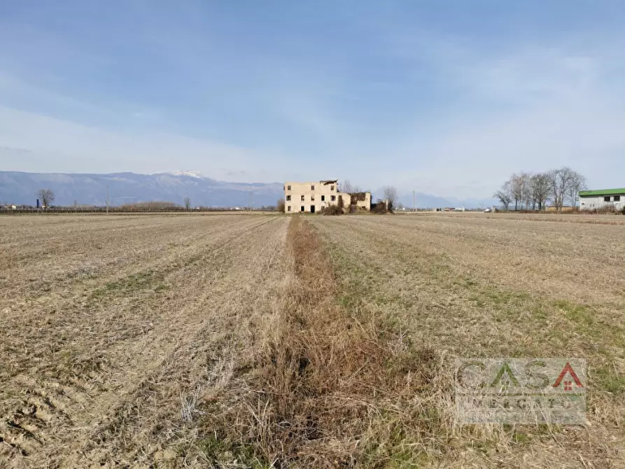 Immagine 1 di Terreno in vendita  in Via Maron a Prata Di Pordenone