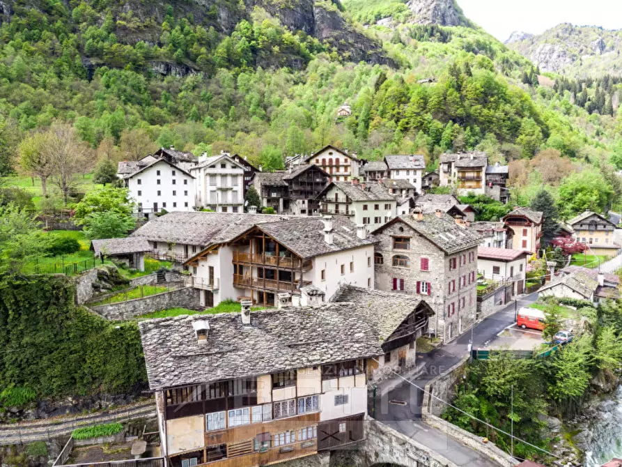 Immagine 7 di Appartamento in vendita  in Frazioen Tetti a Campertogno
