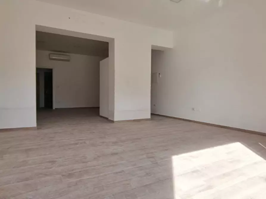 Immagine 2 di Negozio in affitto  in Via Nazionale, 34 a San Filippo Del Mela