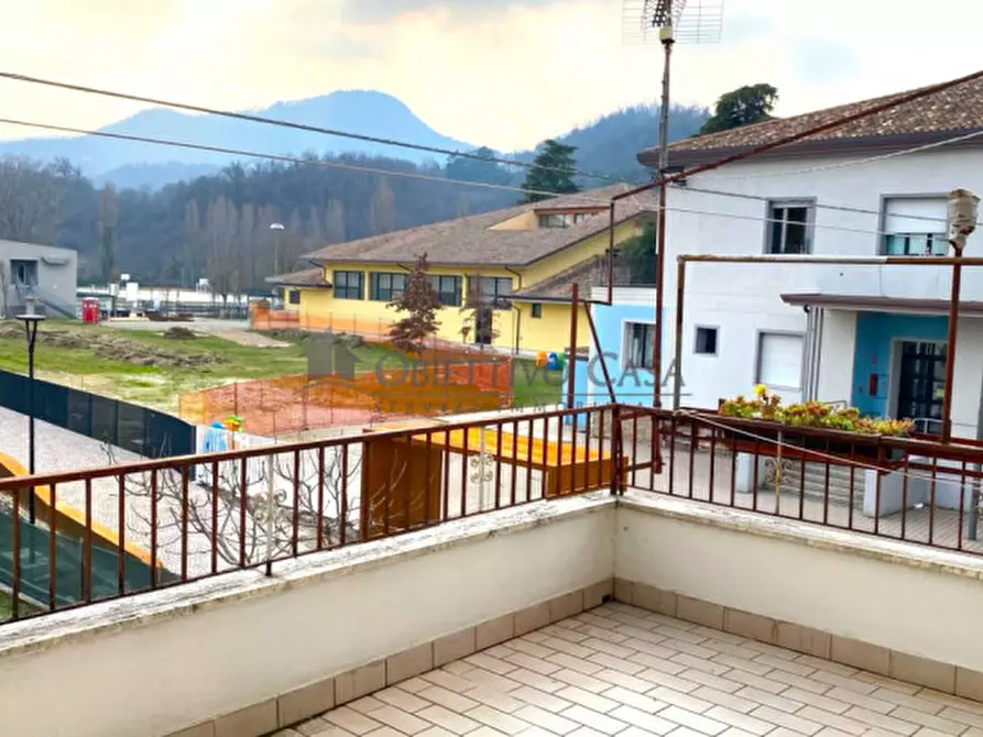 Immagine 1 di Appartamento in vendita  in Via Mirabello a Torreglia