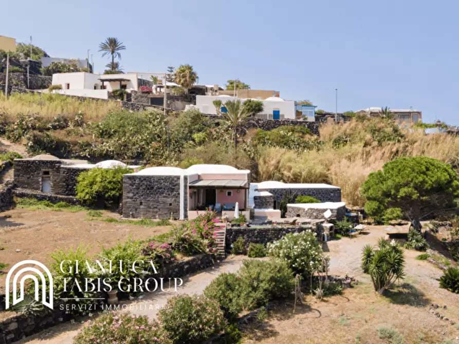 Immagine 1 di Rustico / casale in vendita  in Via Conitro Inferiore, 43, 91017 Pantelleria TP a Pantelleria