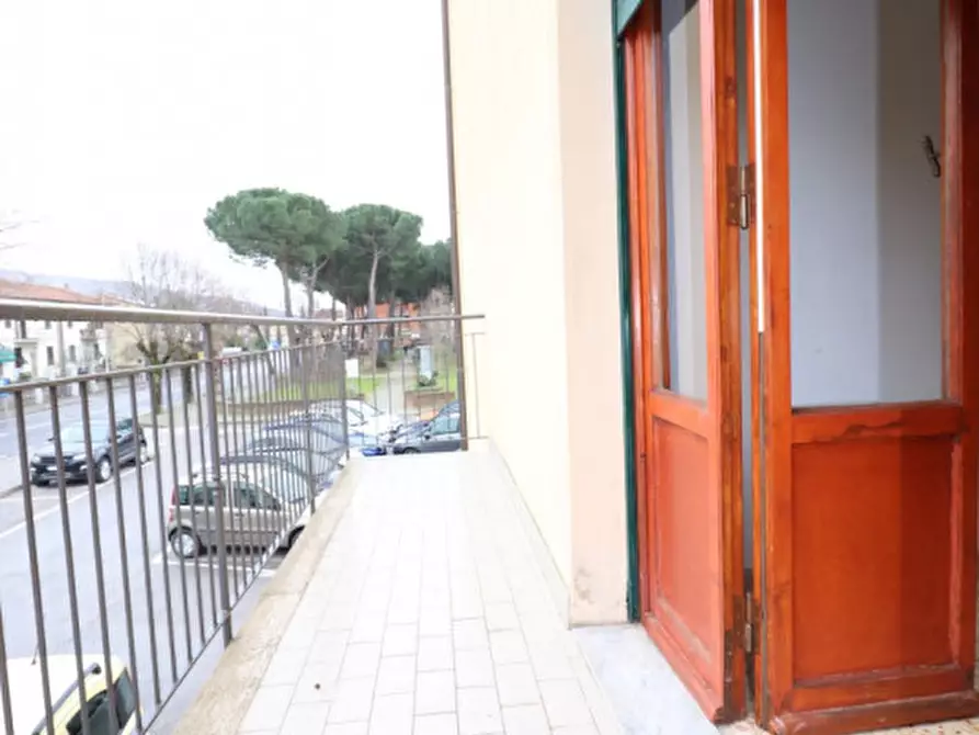 Immagine 9 di Appartamento in vendita  in via firenze a Castelfranco Piandiscò