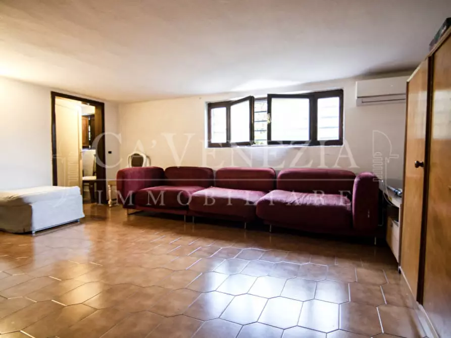 Immagine 14 di Appartamento in vendita  a Venezia