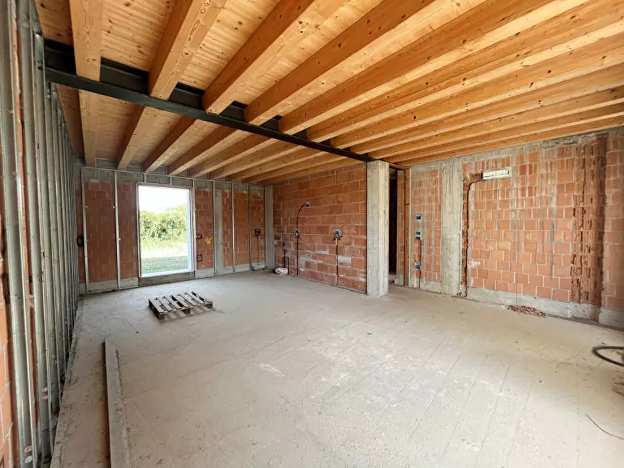 Immagine 6 di Casa bifamiliare in vendita  a Resana