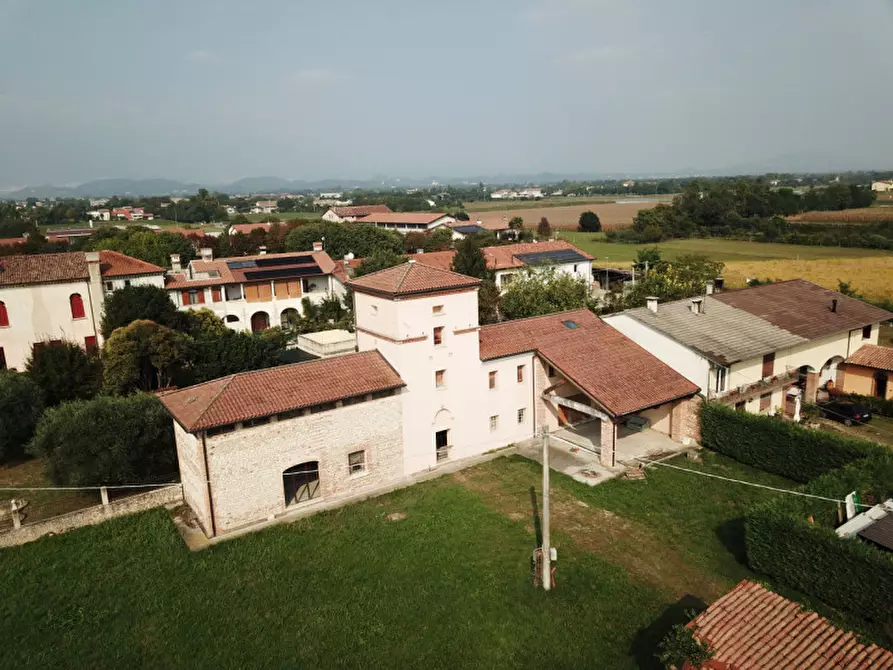 Immagine 1 di Villa in vendita  a Cassola