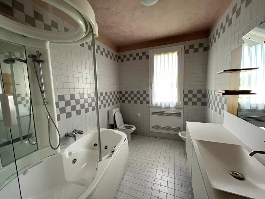 Immagine 20 di Villa in vendita  a San Giorgio In Bosco