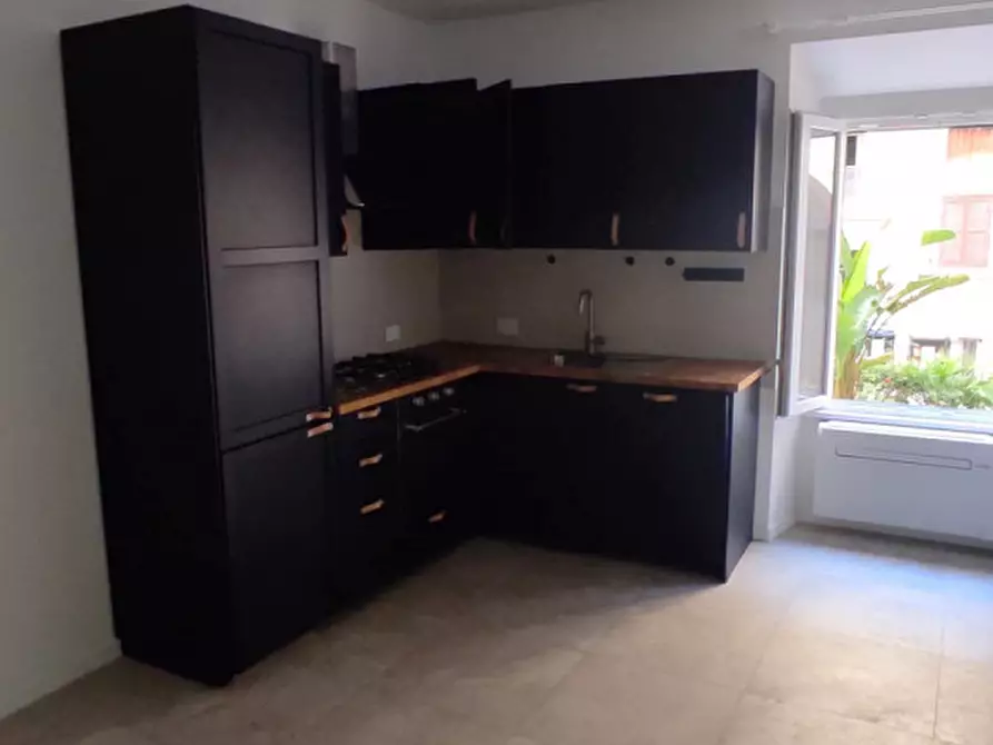 Immagine 4 di Appartamento in affitto  in via Goffredo Mameli a Roma