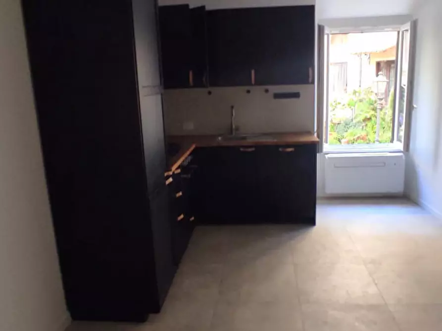 Immagine 5 di Appartamento in affitto  in via Goffredo Mameli a Roma
