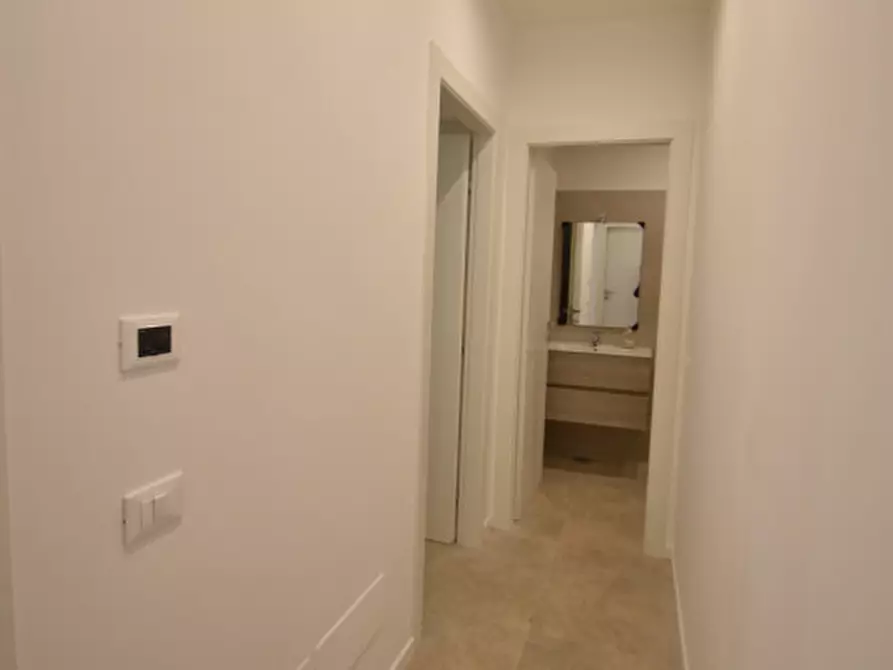 Immagine 9 di Appartamento in affitto  in via Goffredo Mameli a Roma