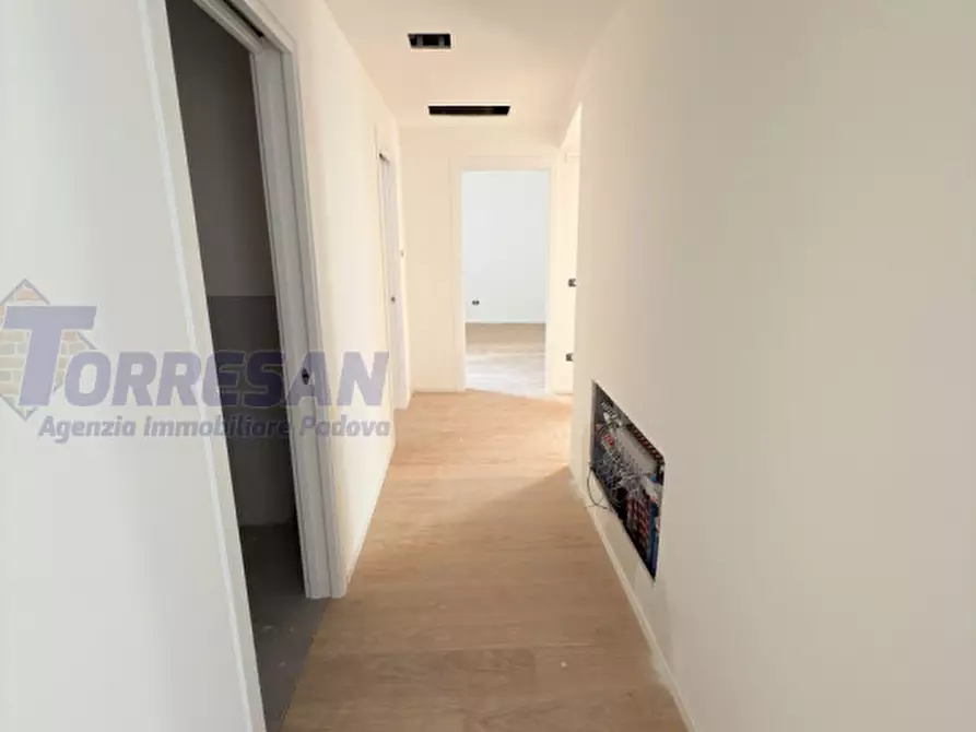 Immagine 24 di Appartamento in vendita  in via savonarola a Padova