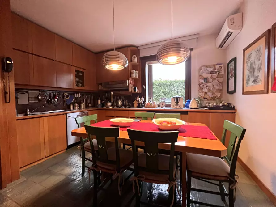 Immagine 16 di Villa in vendita  a Bassano Del Grappa