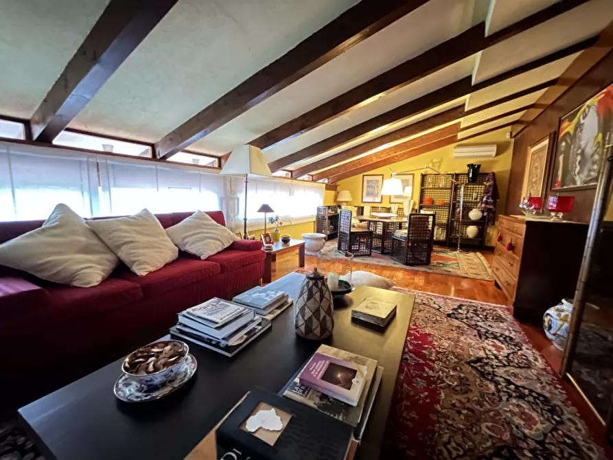 Immagine 24 di Villa in vendita  a Bassano Del Grappa