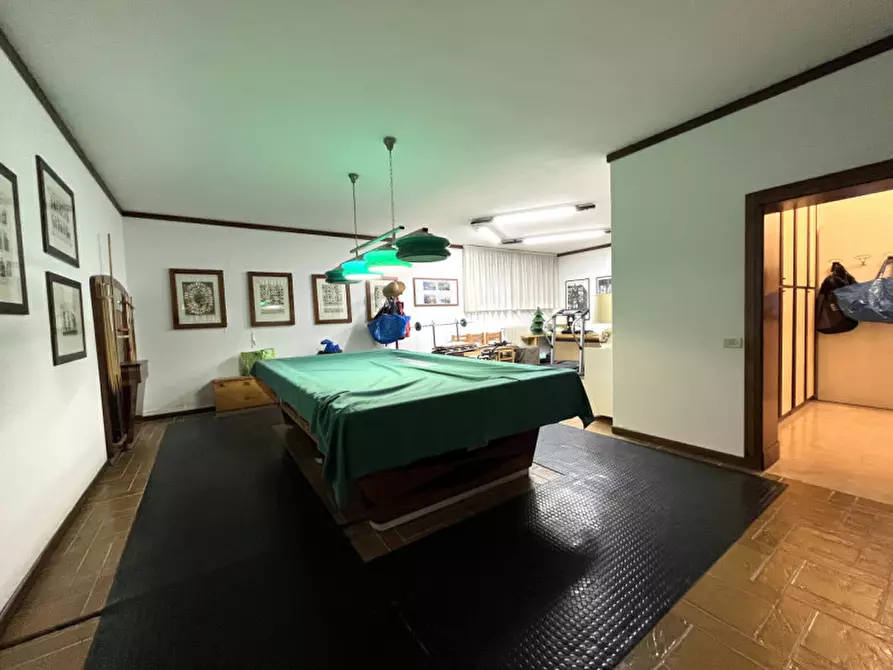 Immagine 50 di Villa in vendita  a Bassano Del Grappa