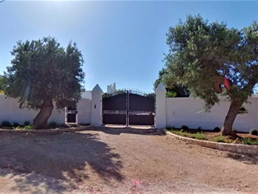 Immagine 18 di Rustico / casale in vendita  in KLAK a Fasano