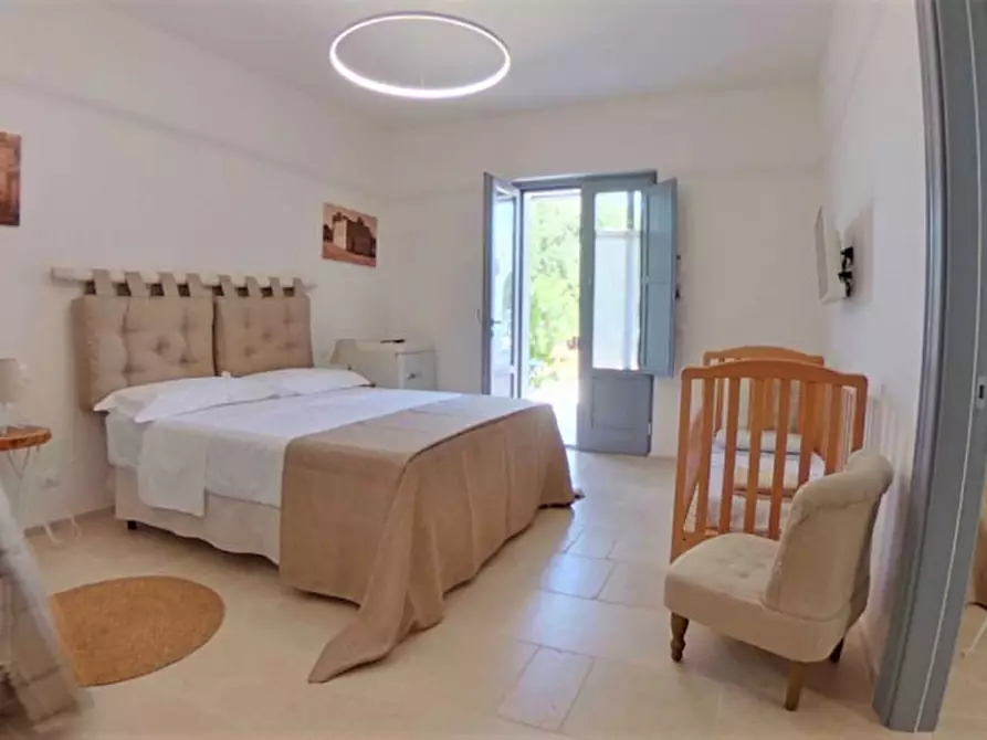 Immagine 34 di Rustico / casale in vendita  in KLAK a Fasano