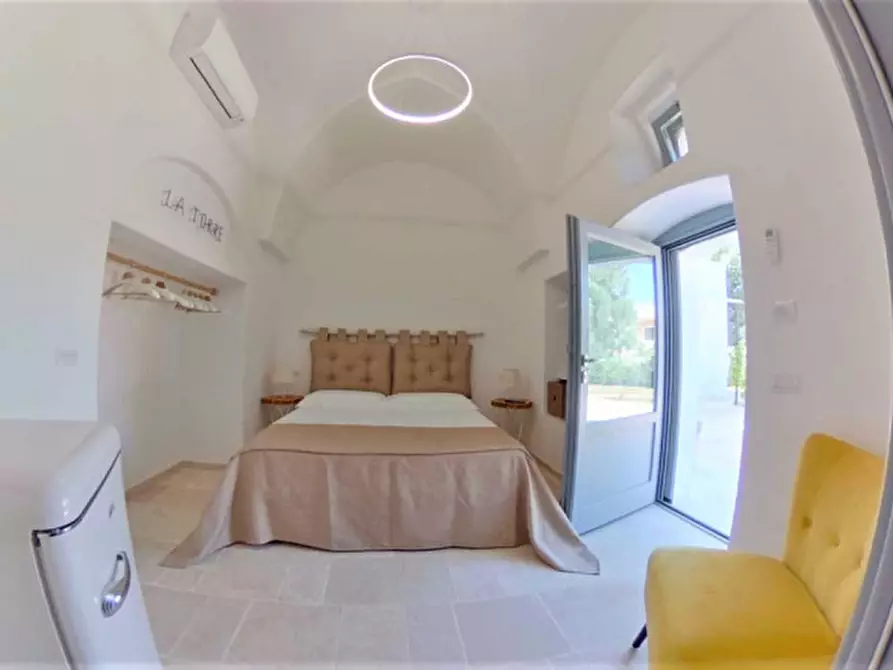 Immagine 45 di Rustico / casale in vendita  in KLAK a Fasano