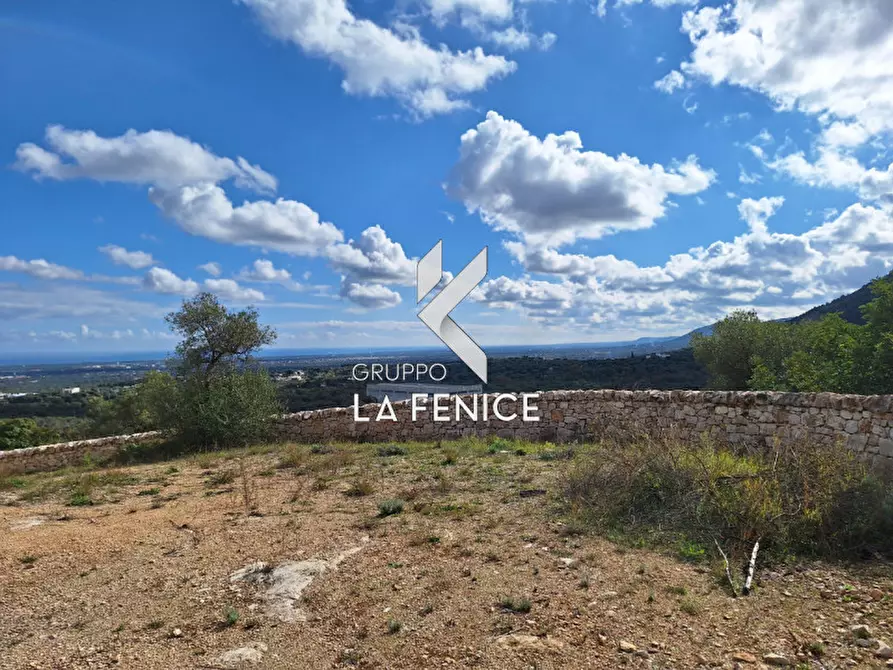 Immagine 25 di Rustico / casale in vendita  in contrada Giardinelli a Fasano